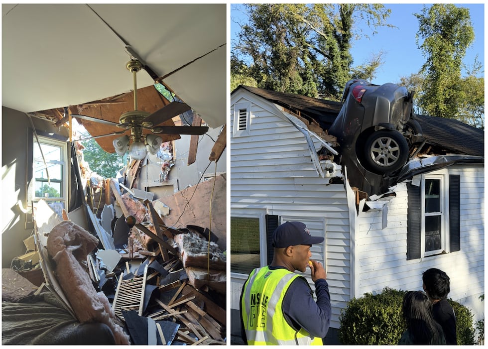 Auto se impacta en el techo de una casa