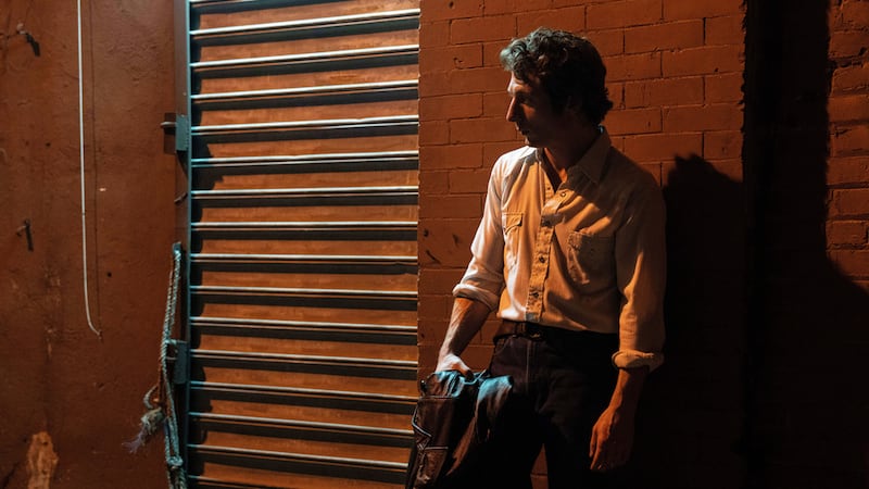 Una escena de "Springsteen: Deliver Me From Nowhere", la película sobre Bruce Springsteen....