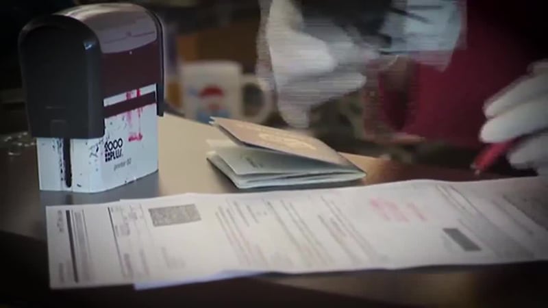 Nueva regla de inmigración dejaría a miles sin permiso de trabajo y haría cuesta arriba la...